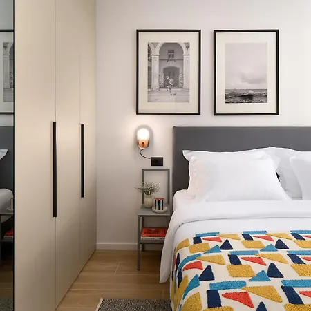 아파트 Deluxe Apartment With Private Heated Pool On Znjan Beach - Urban Nook 스플리트