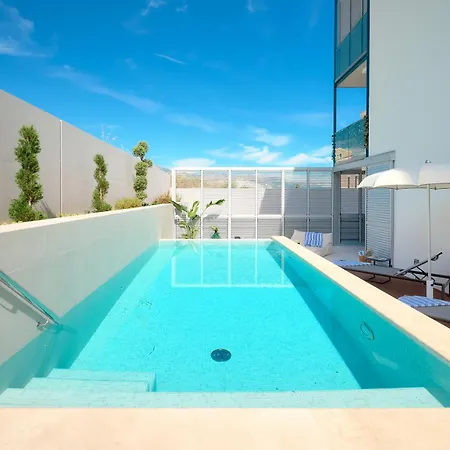 Lejlighed Deluxe Apartment With Private Heated Pool On Znjan Beach - Urban Nook Split