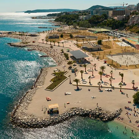 Deluxe With Private Heated Pool On Znjan - Urban Nook アパート スプリト