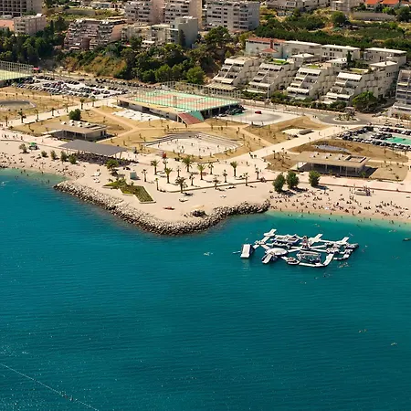 アパート Deluxe With Private Heated Pool On Znjan - Urban Nook スプリト