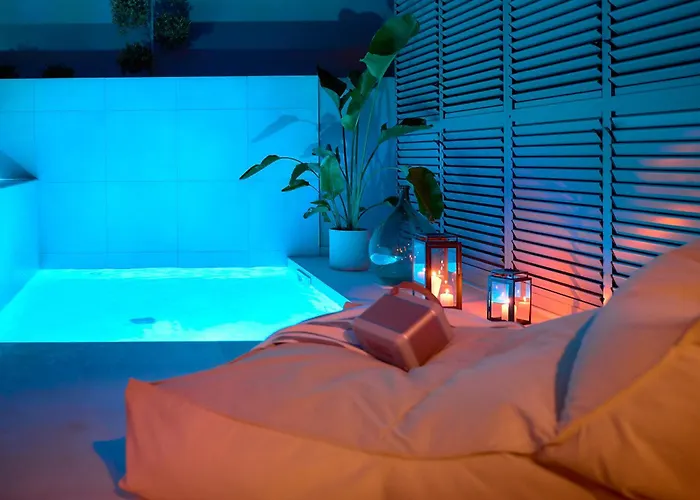 Deluxe With Private Heated Pool On Znjan - Urban Nook アパート