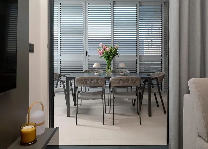 アパート Deluxe With Private Heated Pool On Znjan - Urban Nook