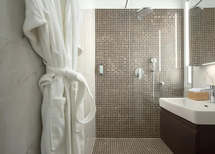 Deluxe With Private Heated Pool On Znjan - Urban Nook アパート