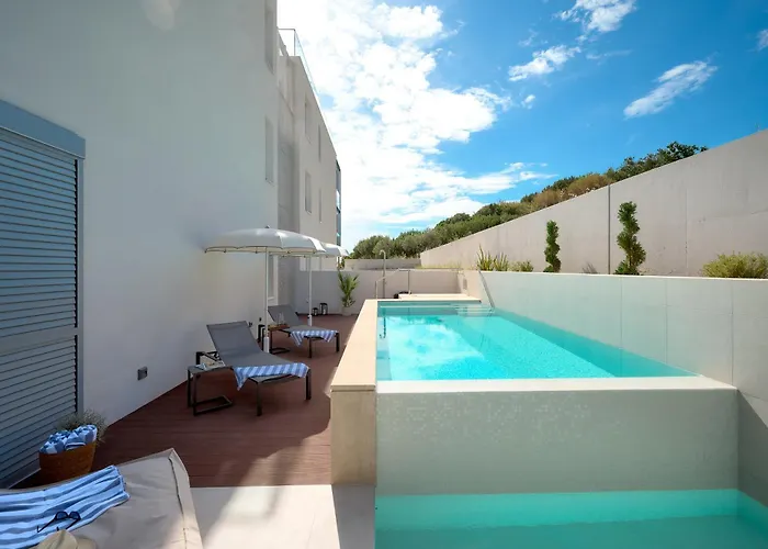 Deluxe With Private Heated Pool On Znjan - Urban Nook