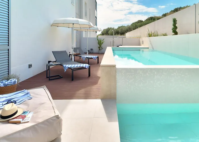 Deluxe With Private Heated Pool On Znjan - Urban Nook *