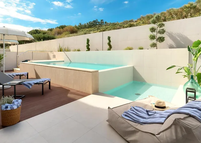 Deluxe With Private Heated Pool On Znjan - Urban Nook アパート *