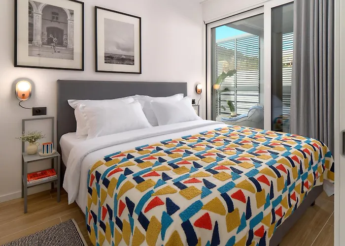 Deluxe With Private Heated Pool On Znjan - Urban Nook アパート スプリト